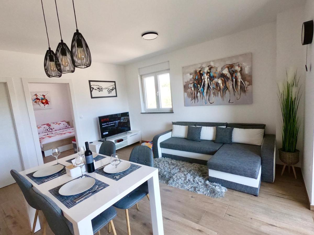 Apartment Libero Vodice Exterior foto